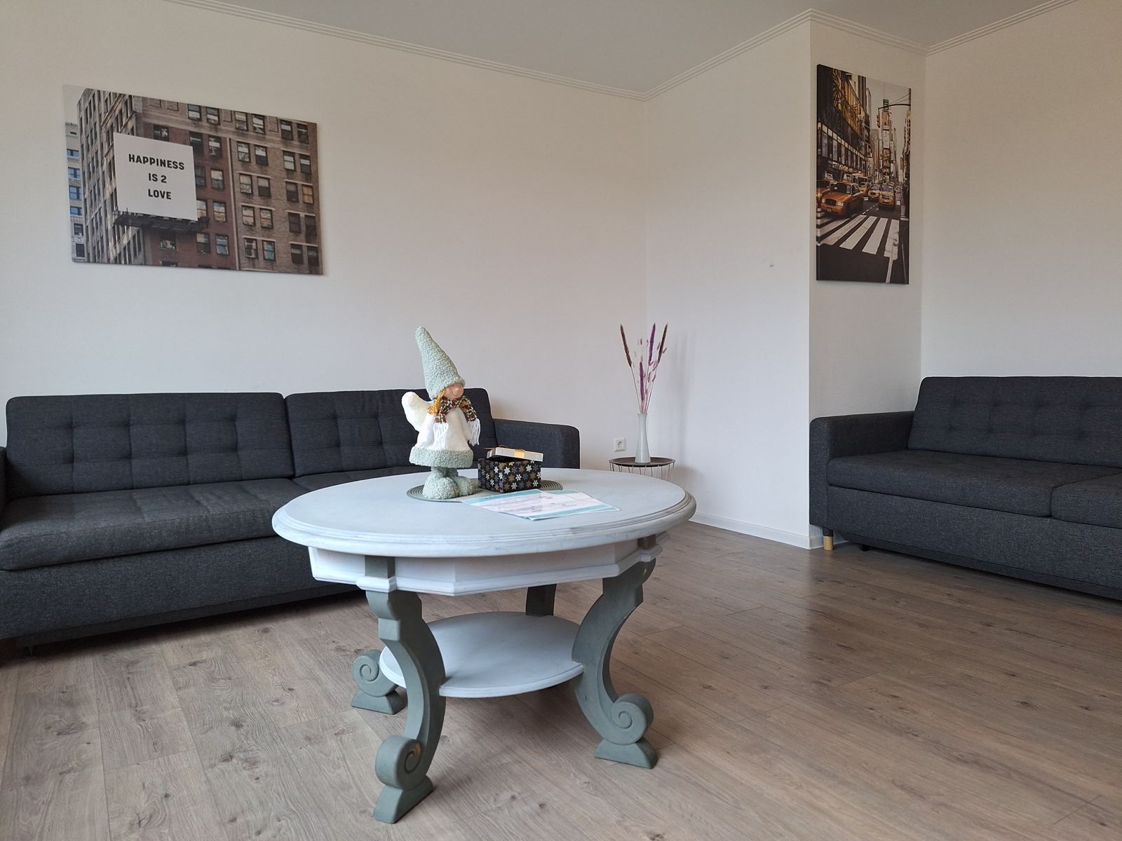  Bright And Fully Furnished 4-Room Apartment With Balcony – Quiet Location – Ready To Move In (min. 1  -  Bright and Fully Furnished 4-Room Apartment with Balcony – Quiet Location – Ready to Move In (min. 1 months)  - Gallery -  9