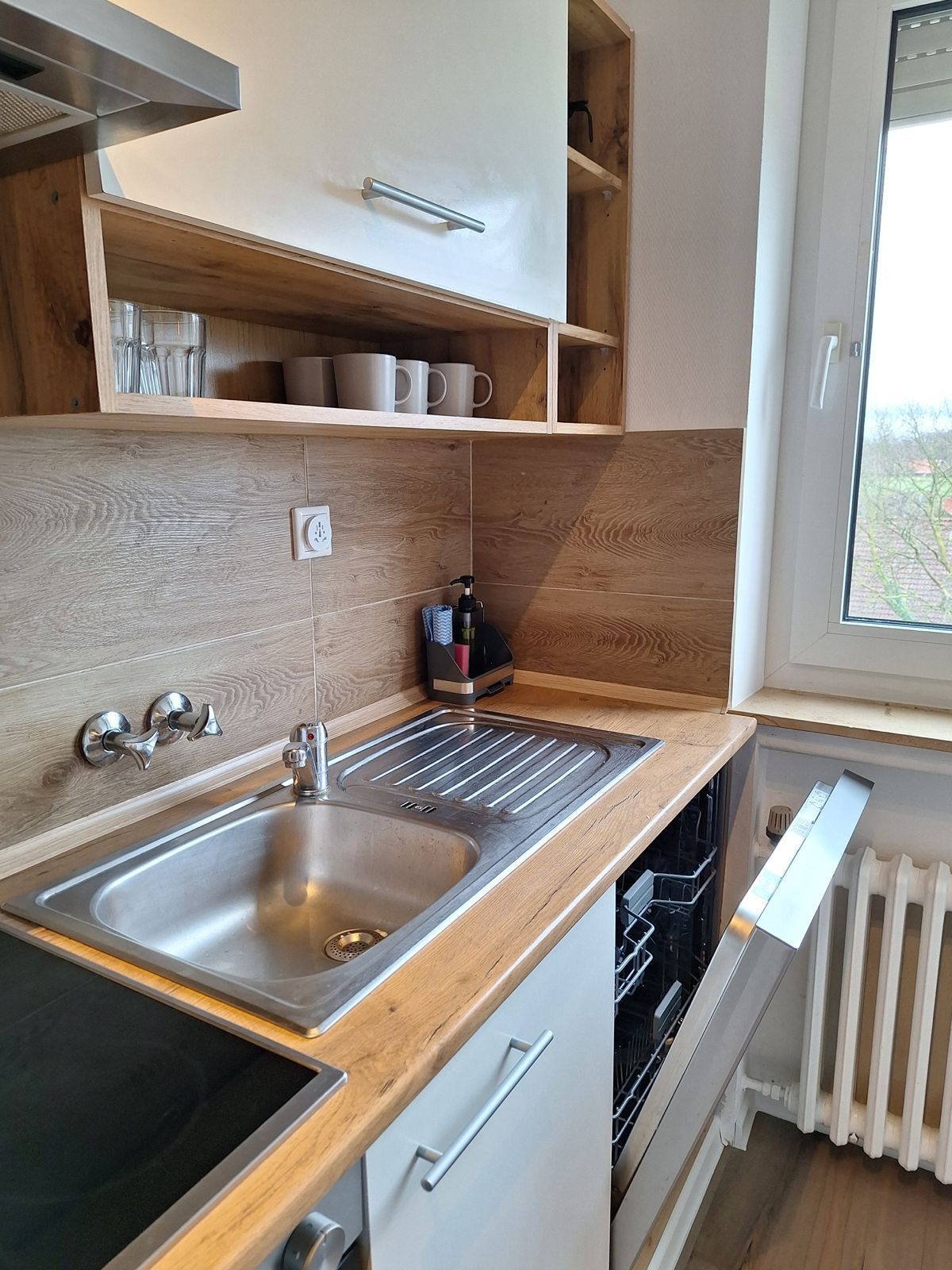  Bright And Fully Furnished 4-Room Apartment With Balcony – Quiet Location – Ready To Move In (min. 1  -  Bright and Fully Furnished 4-Room Apartment with Balcony – Quiet Location – Ready to Move In (min. 1 months)  - Gallery -  12
