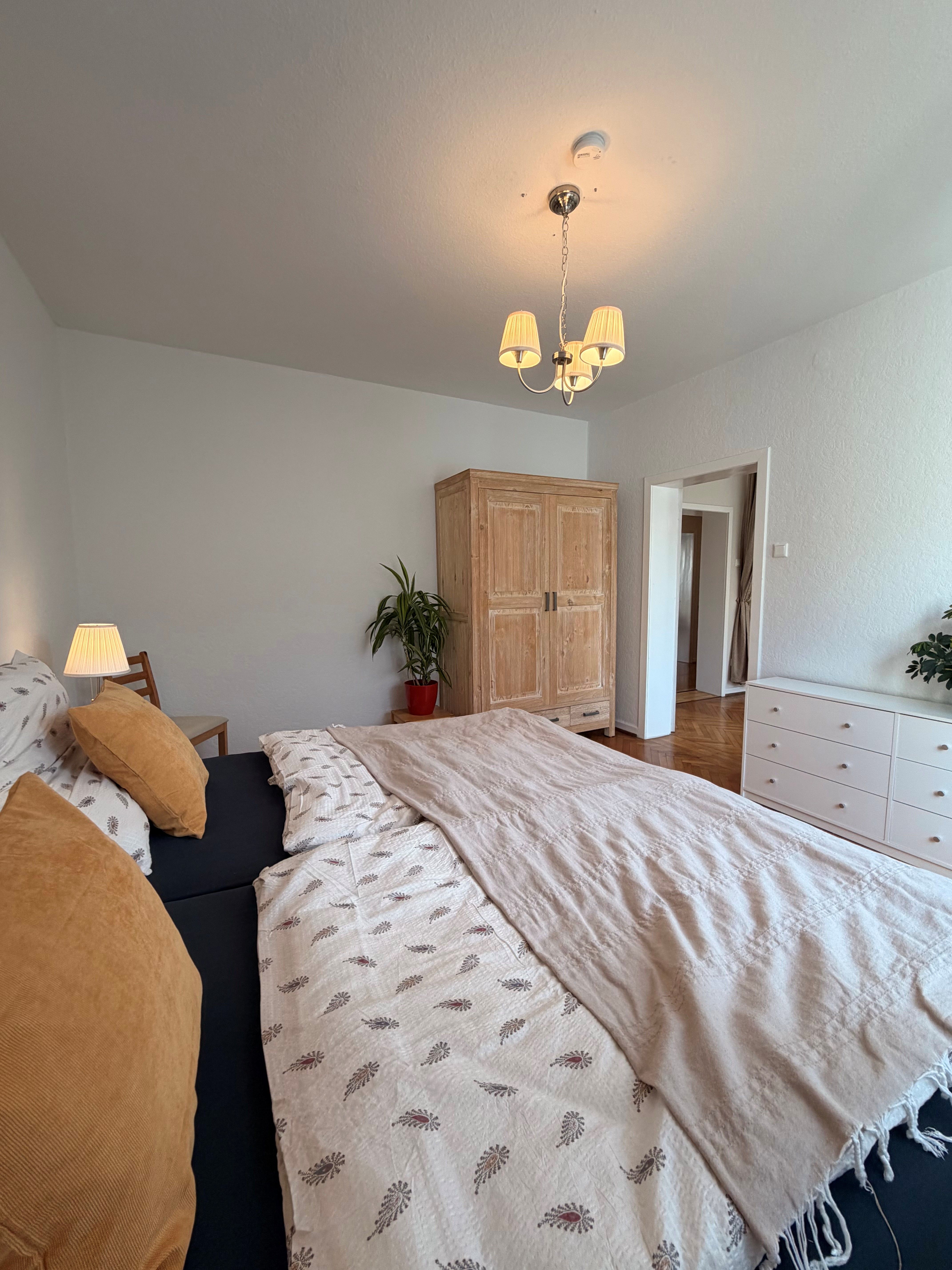 Fully Equipped, Comfortable Apartment In Recklinghausen - For Fitters, Business Travelers, Interns O - 2