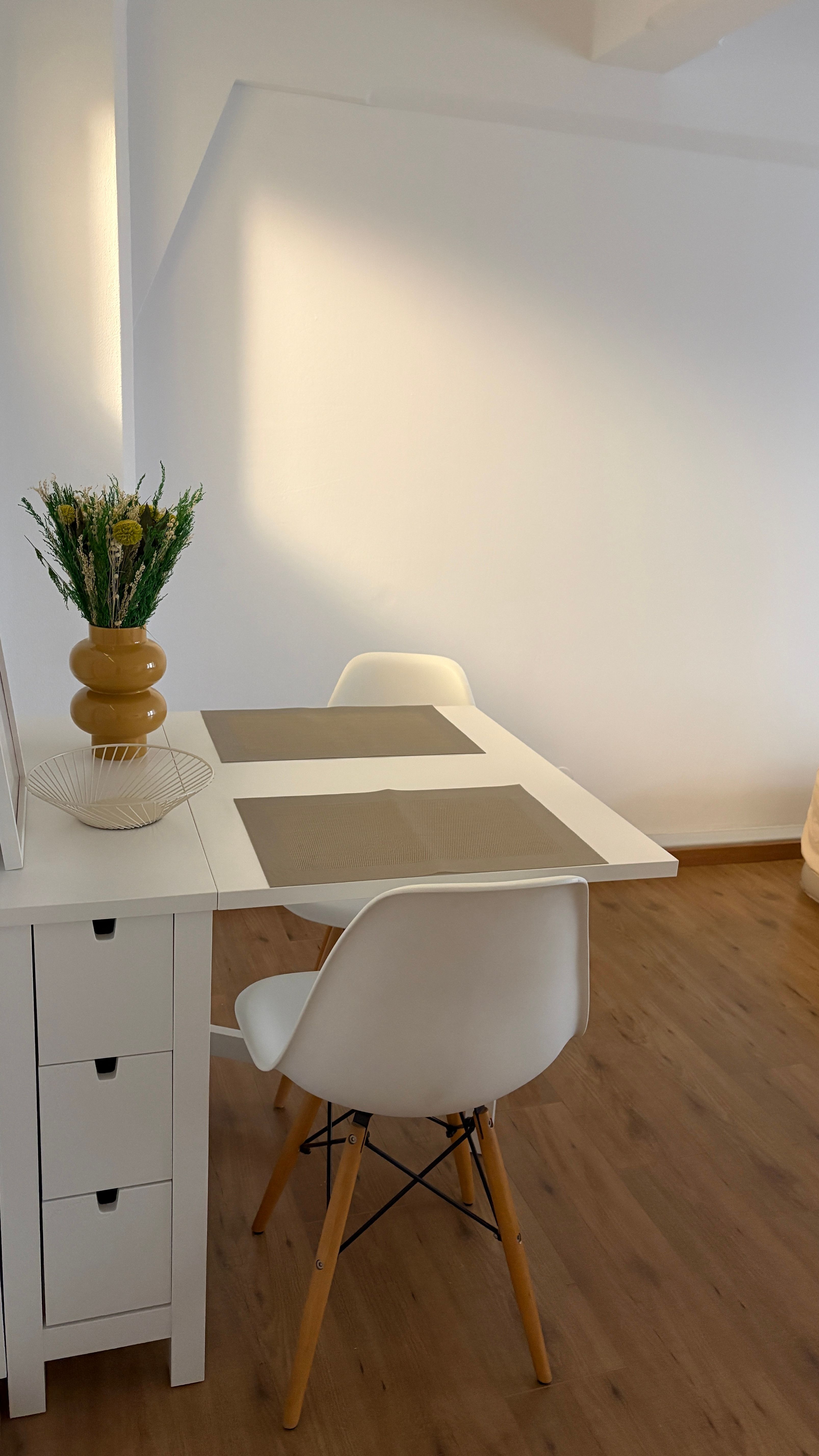 Neat & Gorgeous Suite In Leipzig - 7