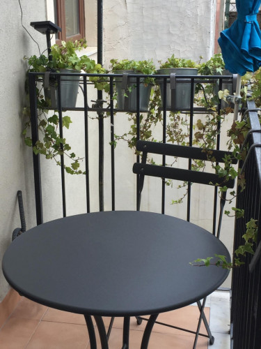 1-bedroom apartment, with balcony, sofa bed , next to Piazza Dante, University of Catania