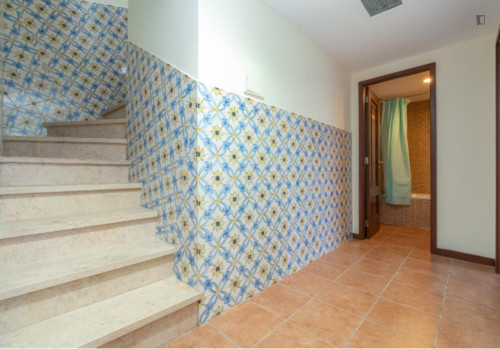 Cozy Single Bedroom close to Institute of Accounting and Administration