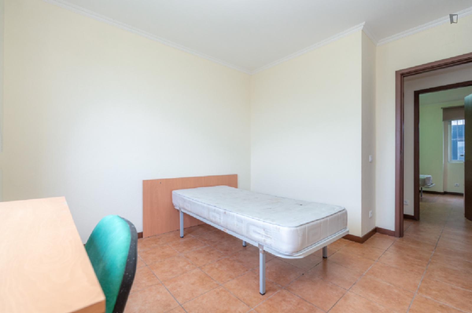  Cozy Single Bedroom Close To Institute Of Accounting And Administration  -  Cozy Single Bedroom close to Institute of Accounting and Administration  - Gallery -  1
