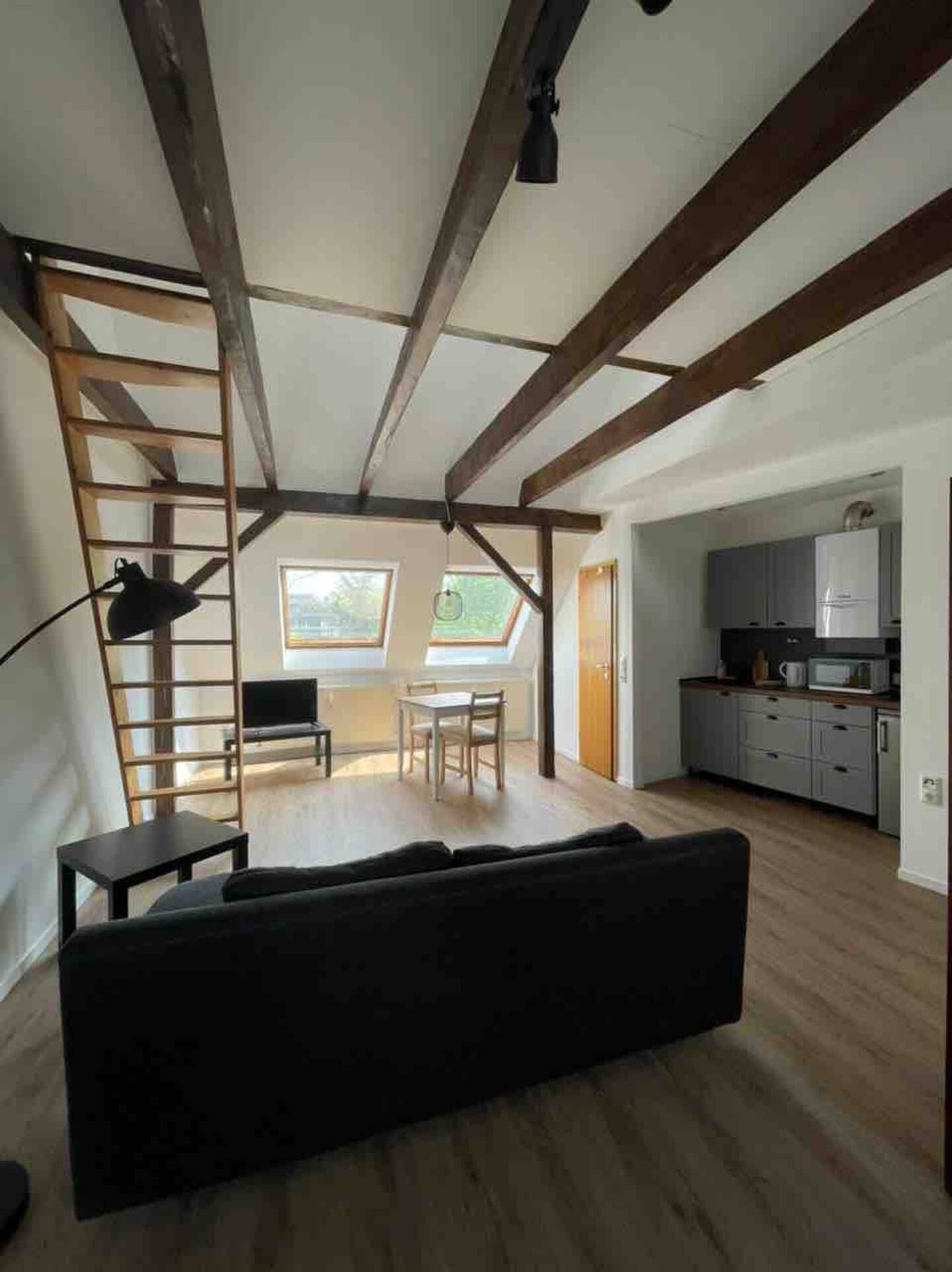 Sunny Studio In Bochum-Centr - 11