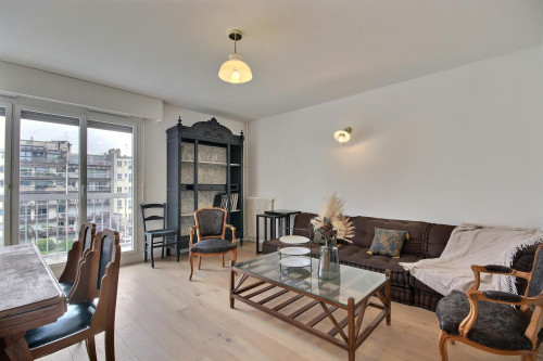 Rue Guillaume Bertrand, Paris