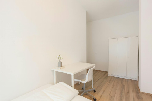 Kottbusser Damm, Berlin