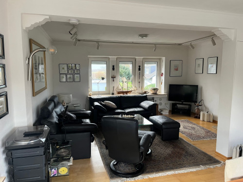 Möblierte Wohnung auf 2 Ebenen mit Balkon 135,5qm2 in ruhiger Wohnlage in Meerbusch - Gallery - 20