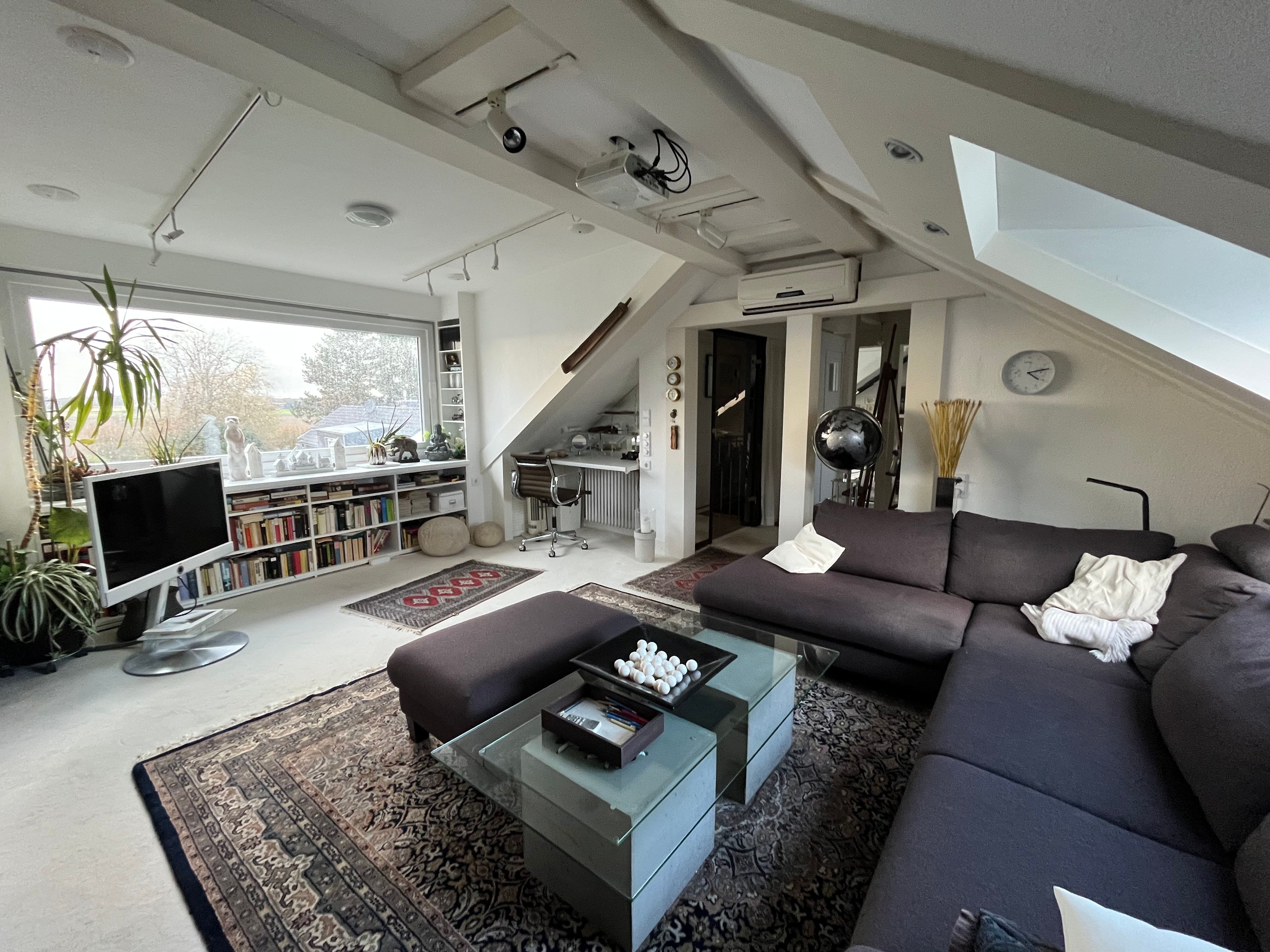 Möblierte Wohnung Auf 2 Ebenen Mit Balkon 135,5qm2 In Ruhiger Wohnlage In Meerbusch - 33