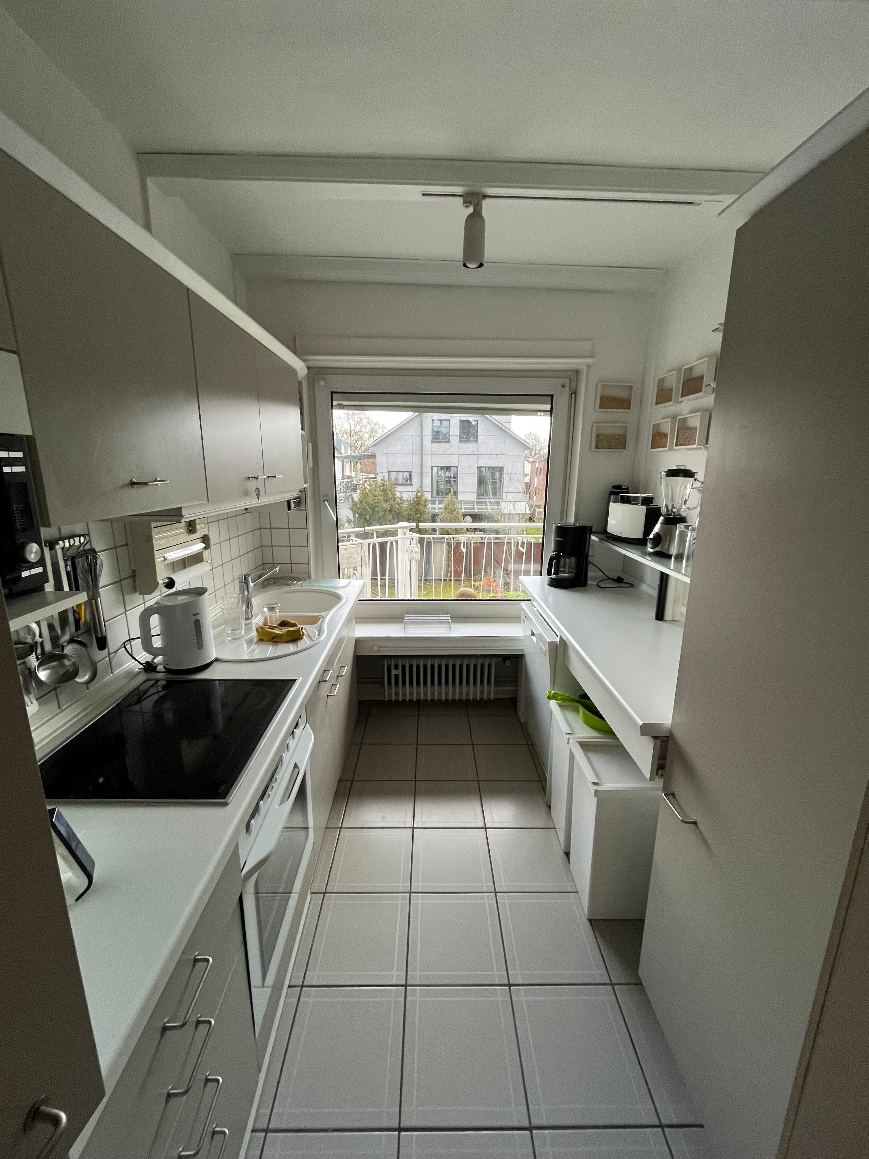 Möblierte Wohnung Auf 2 Ebenen Mit Balkon 135,5qm2 In Ruhiger Wohnlage In Meerbusch - 23