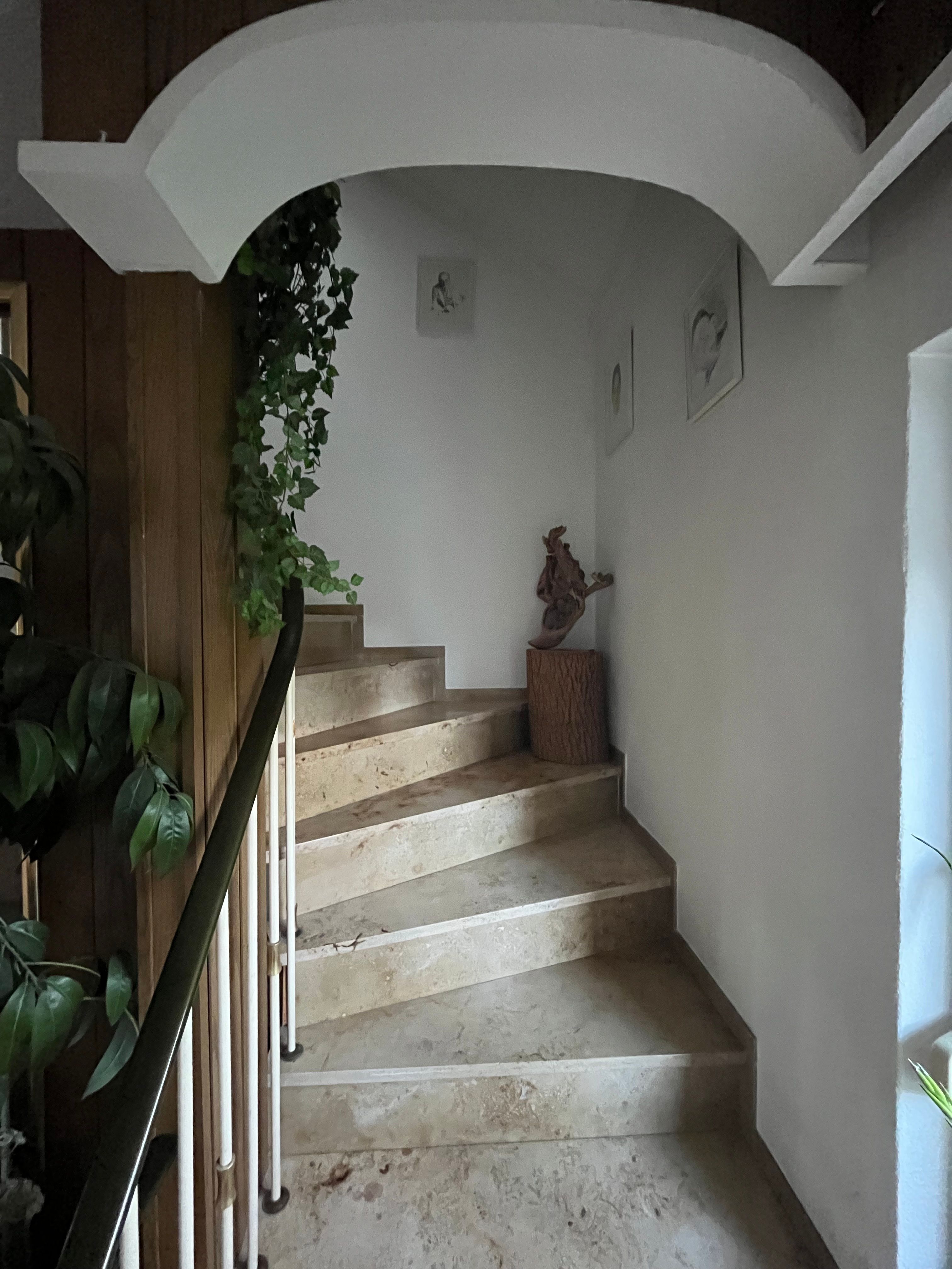 Möblierte Wohnung Auf 2 Ebenen Mit Balkon 135,5qm2 In Ruhiger Wohnlage In Meerbusch - 10