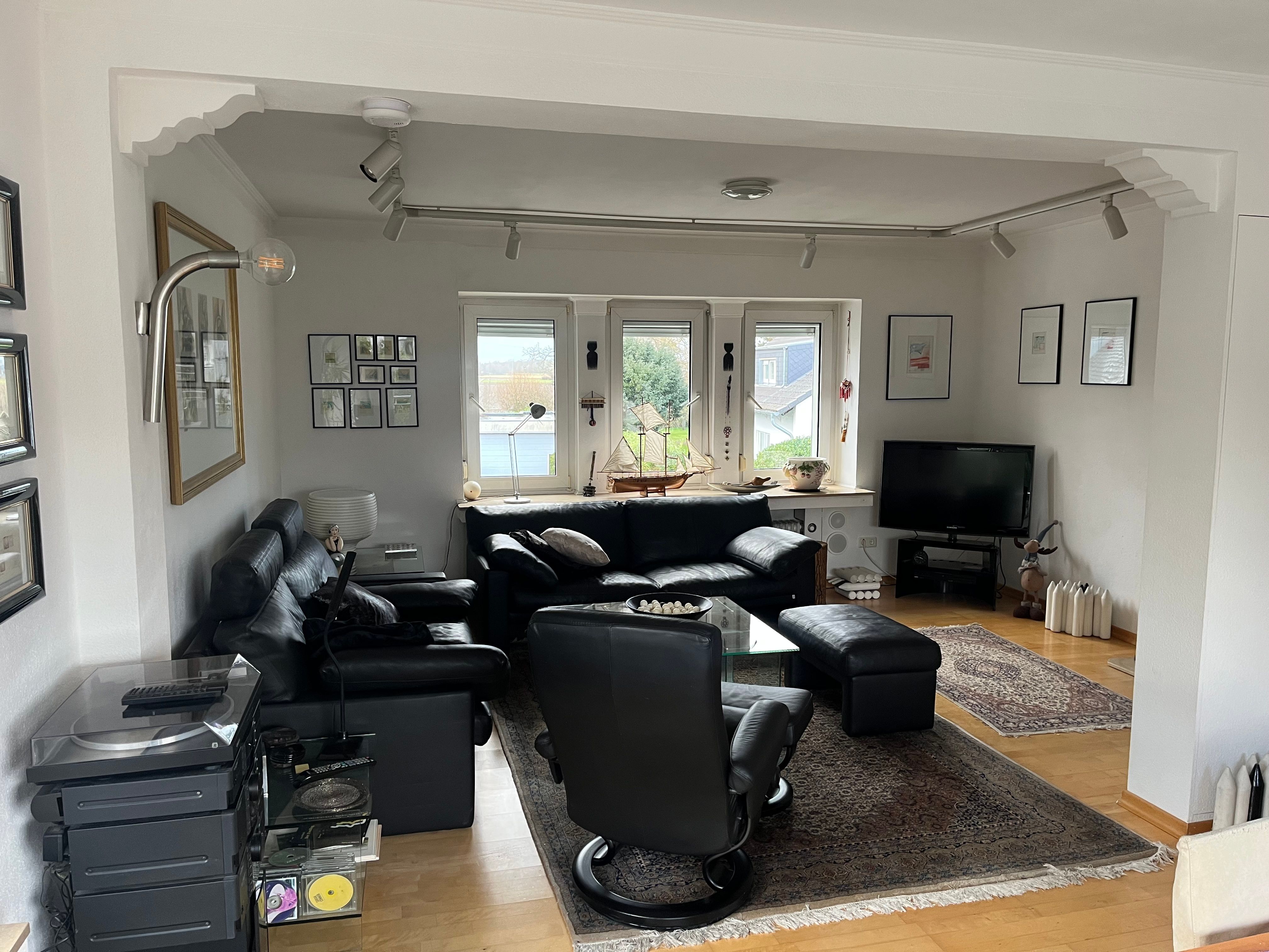 Möblierte Wohnung Auf 2 Ebenen Mit Balkon 135,5qm2 In Ruhiger Wohnlage In Meerbusch - 35