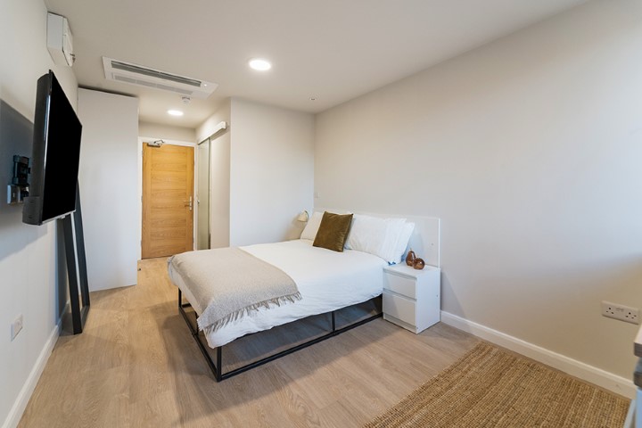  Classic  -  Southgate  - Gallery -  2