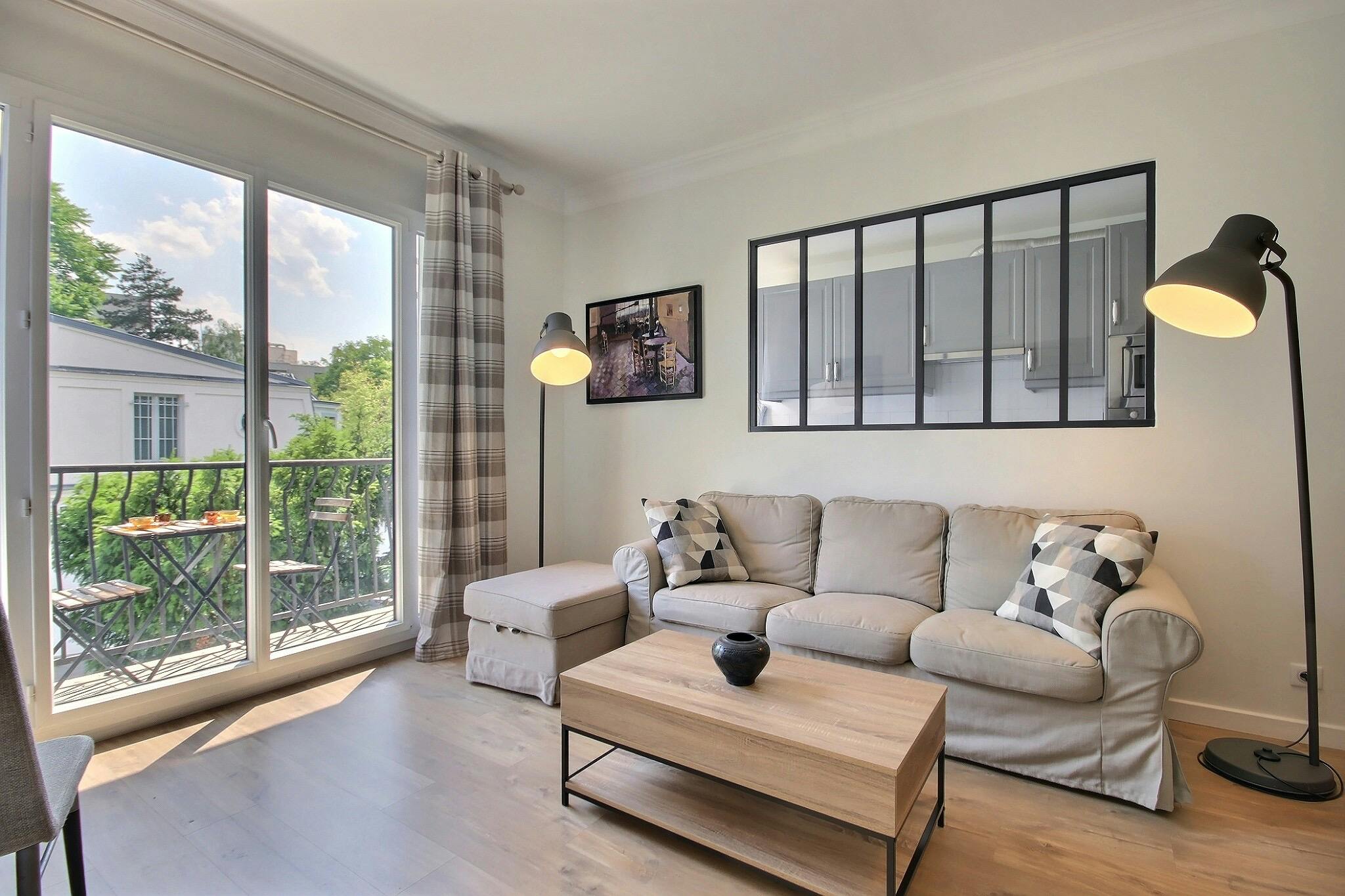  Entire Place  -  Rue Alexandre Bertereau, Neuilly-sur-Seine  - Gallery -  1