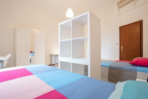 Via Pompeo Vizzani, Bologna