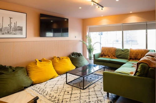 Byrom Point Roost  - Gallery -  5