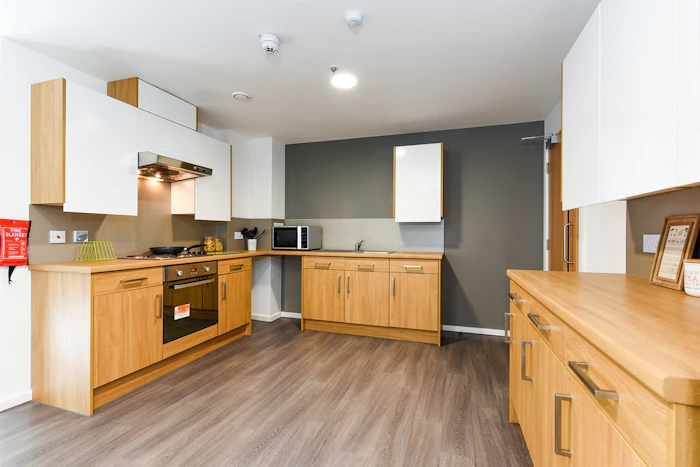 En-Suite Gold - Byrom Point Roost - Gallery - 2
