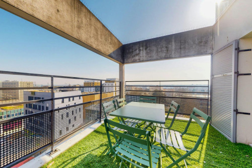 Avenue Bernard Hirsch, Cergy