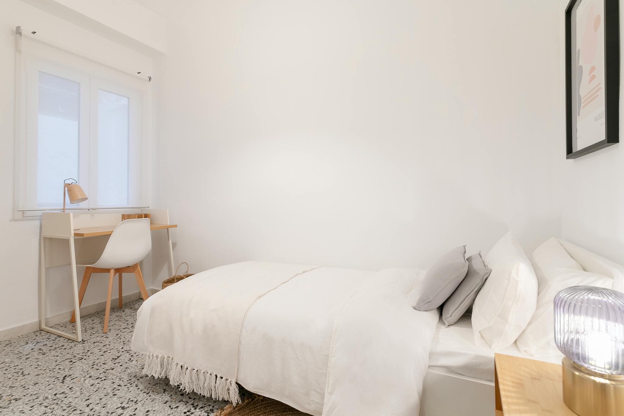  Private Room  -  Calle Italia, Alicante  - Gallery -  1