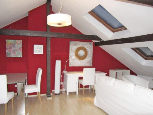 Nice penthouse apartment in quiet location