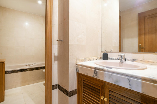 Avenida Doctor Gadea, Alicante - Gallery - 9
