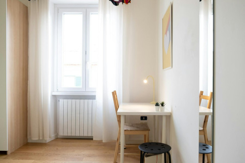 Via dei Glicini, Rome