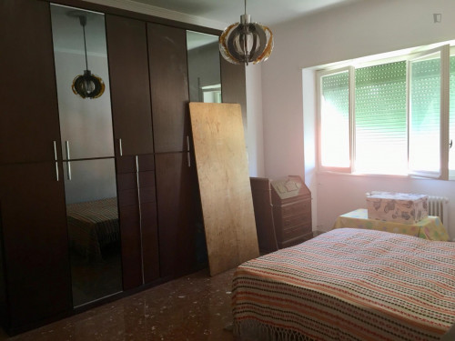 Bedroom in a bright and cozy apartment near Tor Vergata University - Gallery - 7