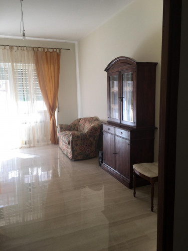 Bedroom in a bright and cozy apartment near Tor Vergata University - Gallery - 11