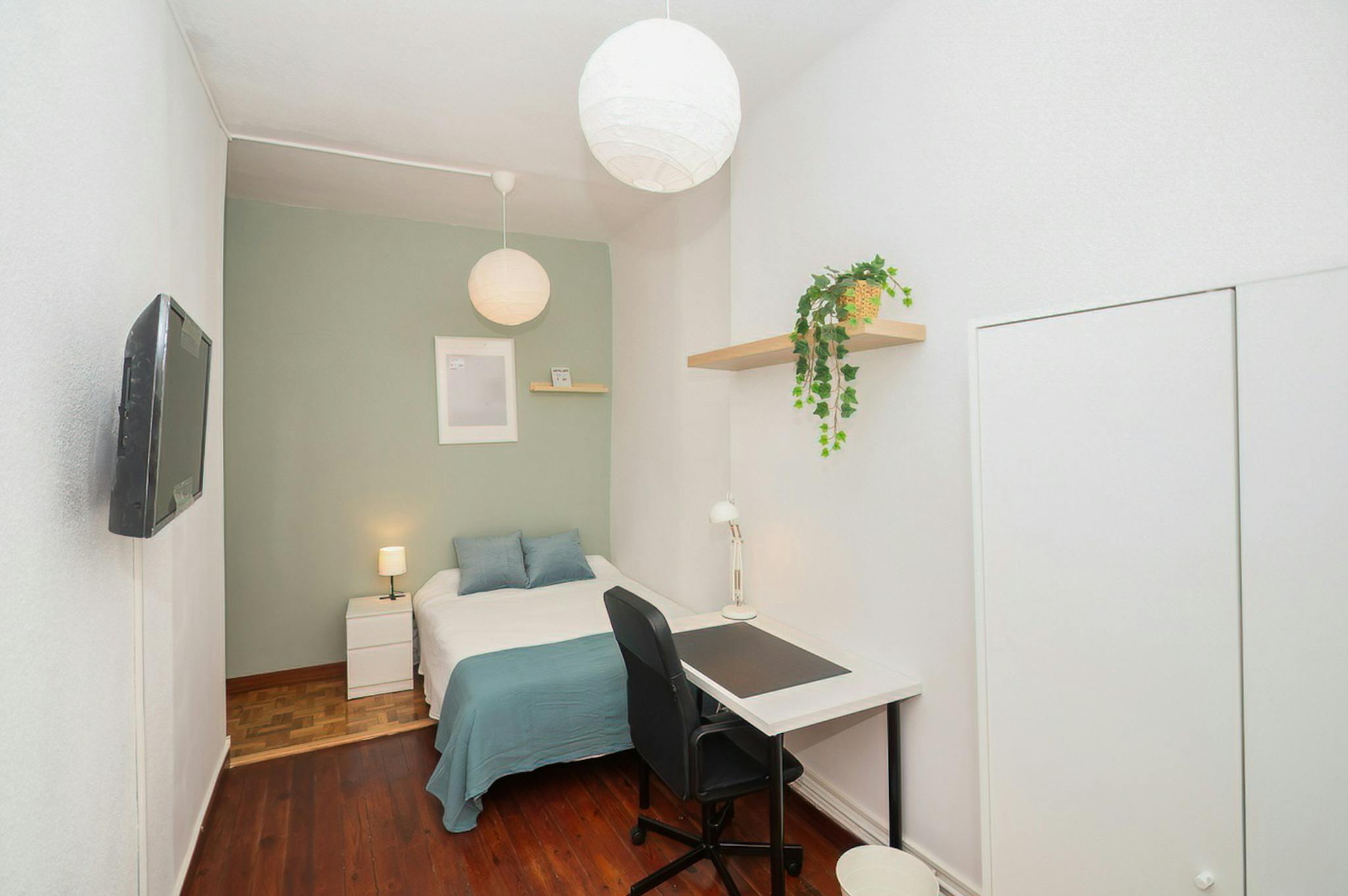  Private Room  -  Calle de San Nicolás, Pamplona  - Gallery -  1