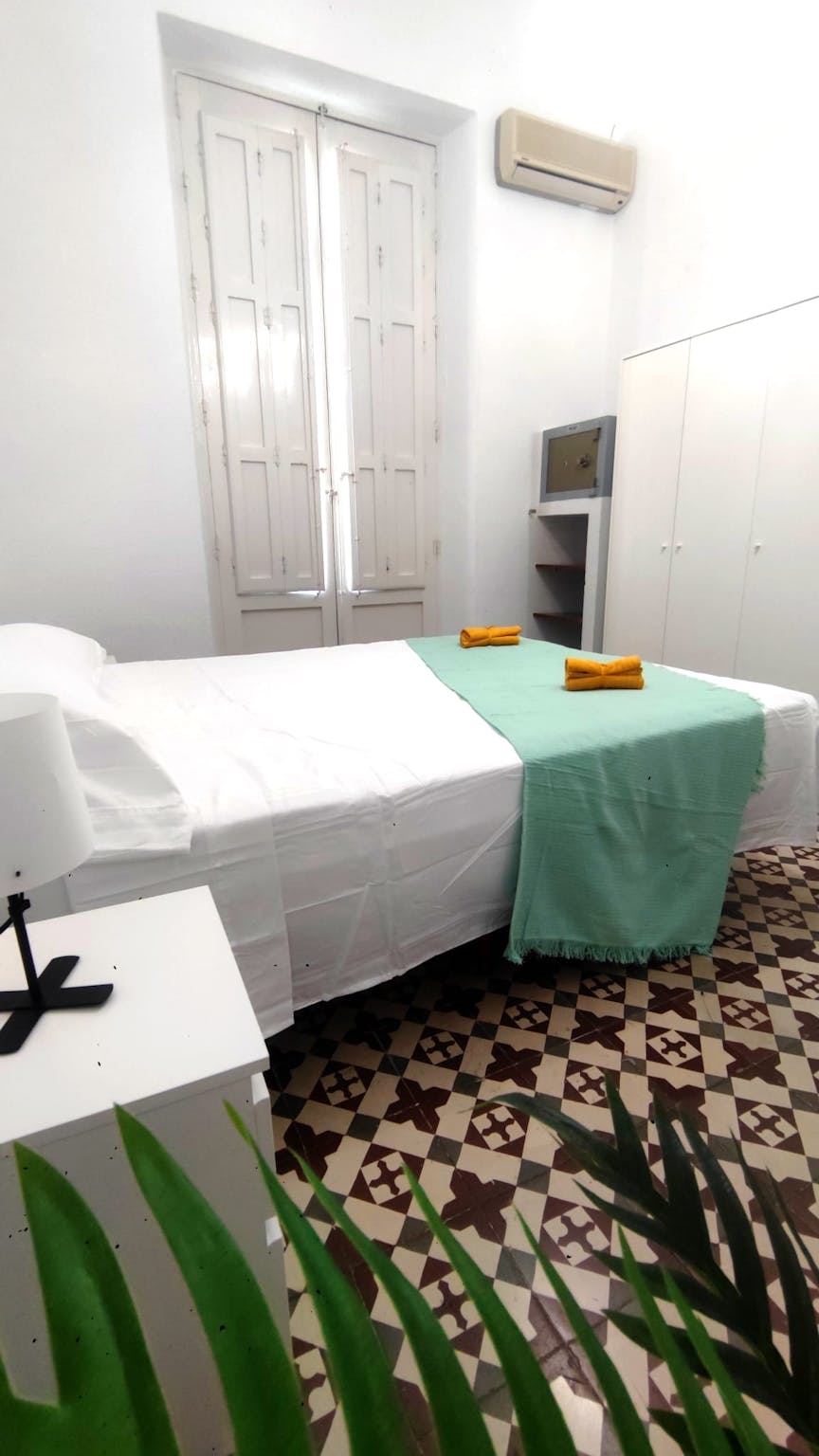 Private Room - 1