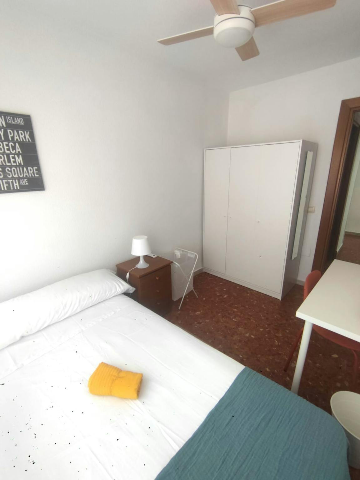 Private Room - Calle Torres Naharro, Almería - Gallery - 1