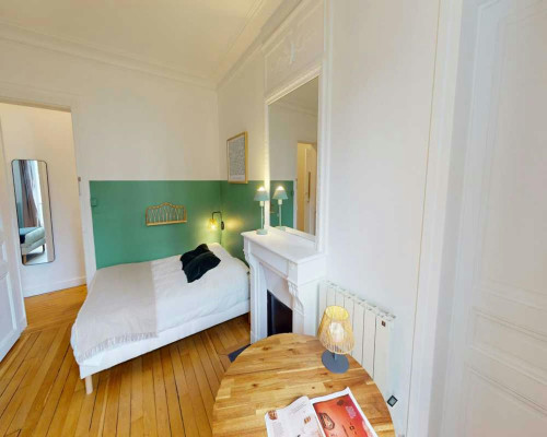 Rue des Cloys, Paris