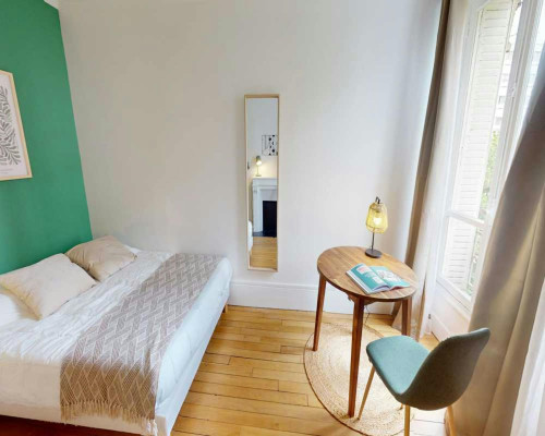 Rue des Cloys, Paris