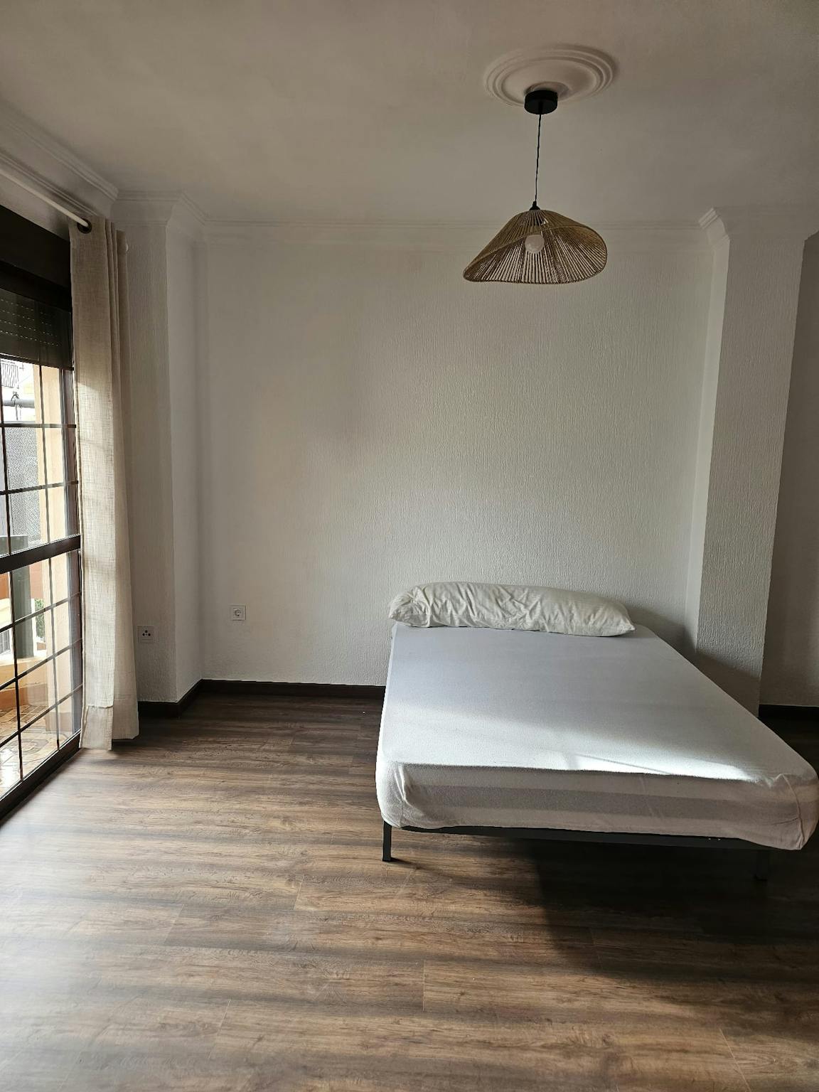 Private Room - Avenida José Fariña, Huelva - Gallery - 1