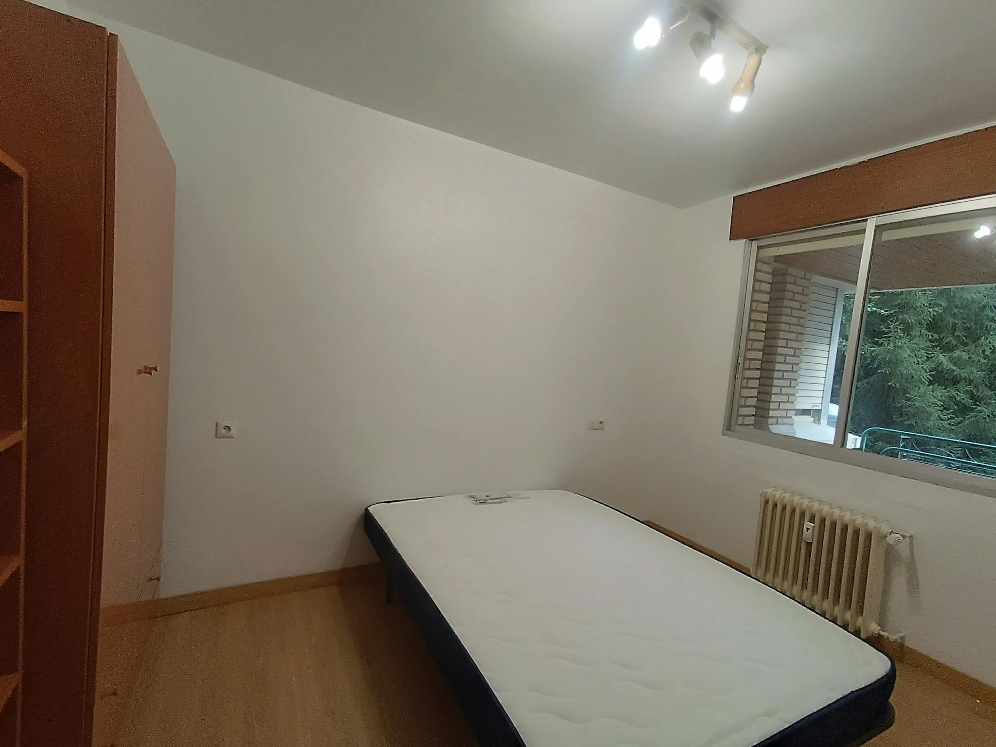 Private Room  -  Calle Fuente del Hierro, Pamplona  - Gallery -  1
