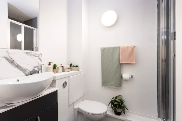  Extra Large Standard Double En-Suite  -  Unite Students New Medlock House  - Gallery -  2