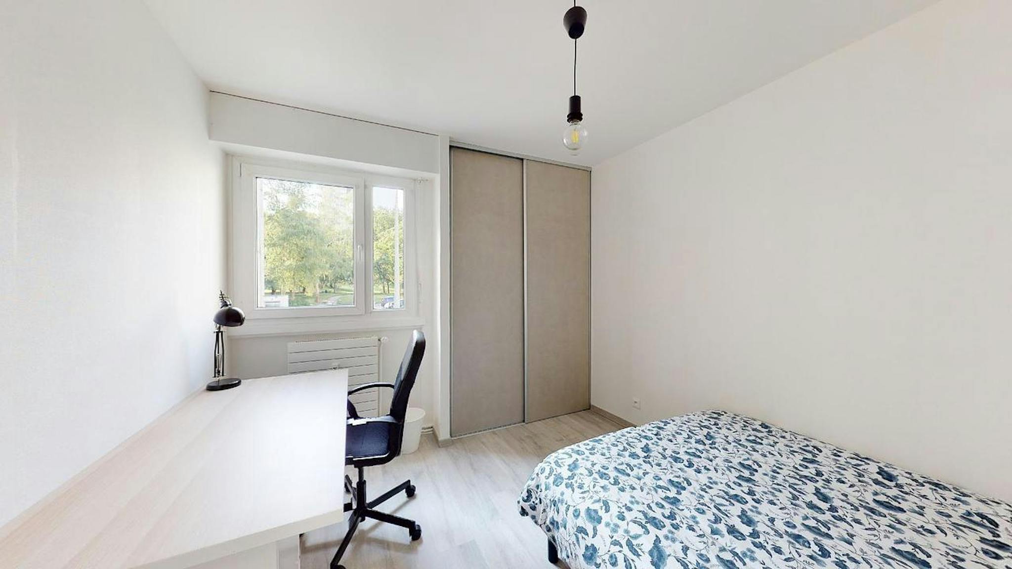 Private Room - Rue de Franche-Comté, Besançon - Gallery - 3