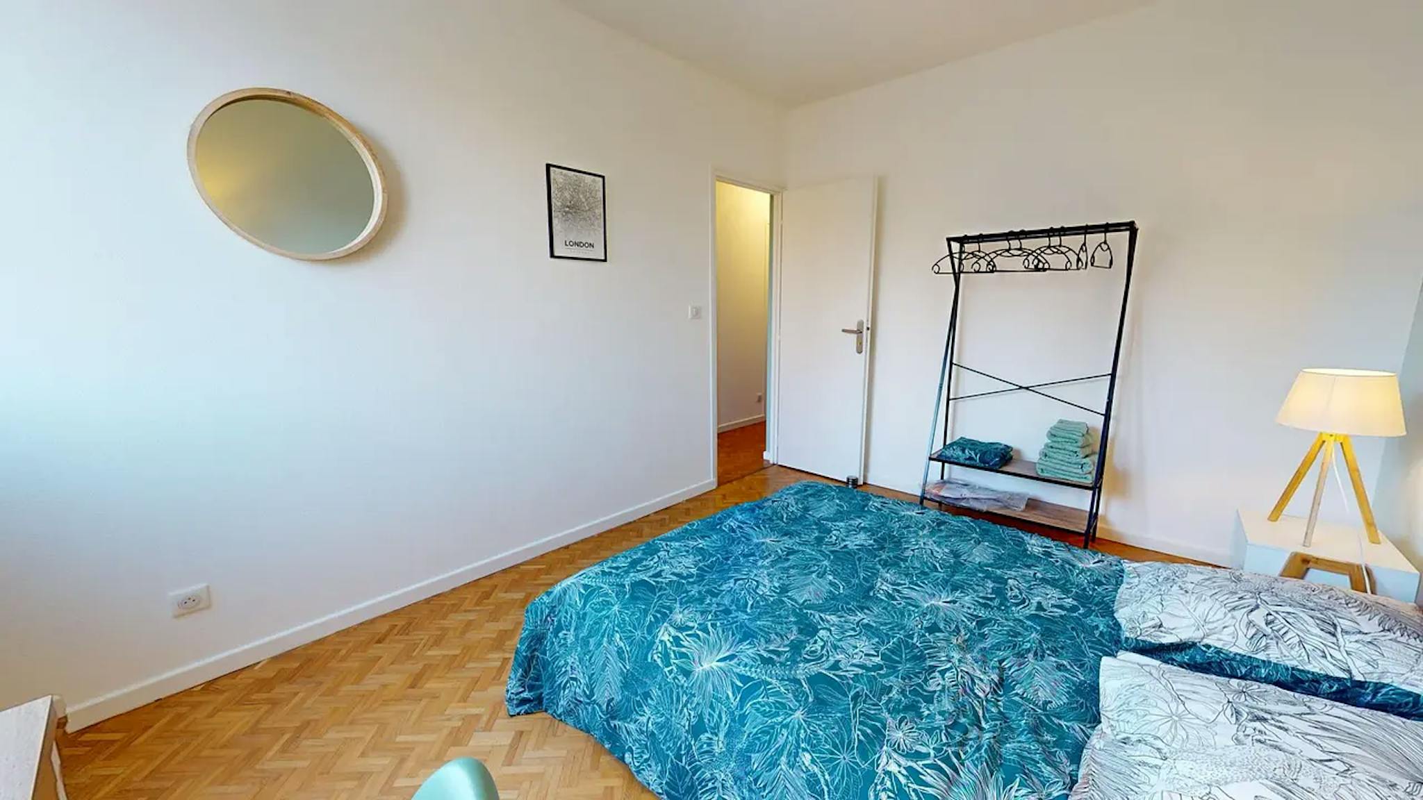  Private Room  -  Rue Joliot Curie, Lyon  - Gallery -  2