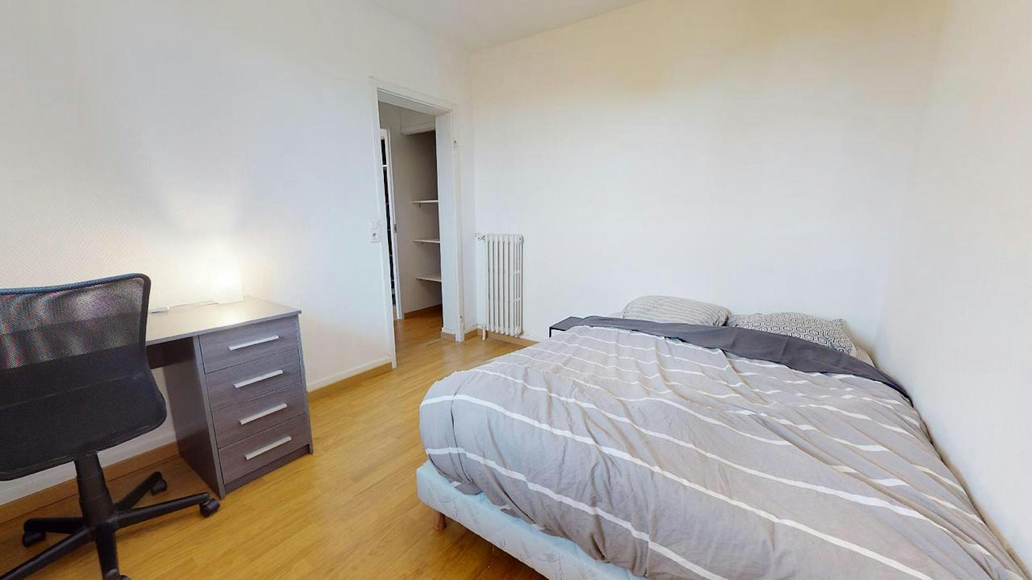  Private Room  -  Avenue des Mazades, Toulouse  - Gallery -  2