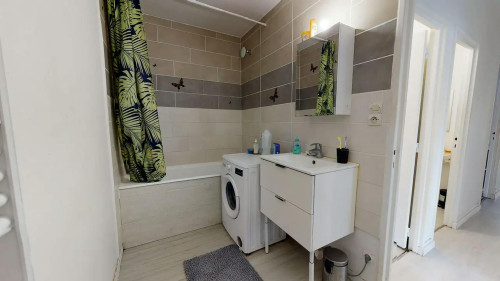 Avenue des Champs Perdrix, Dijon