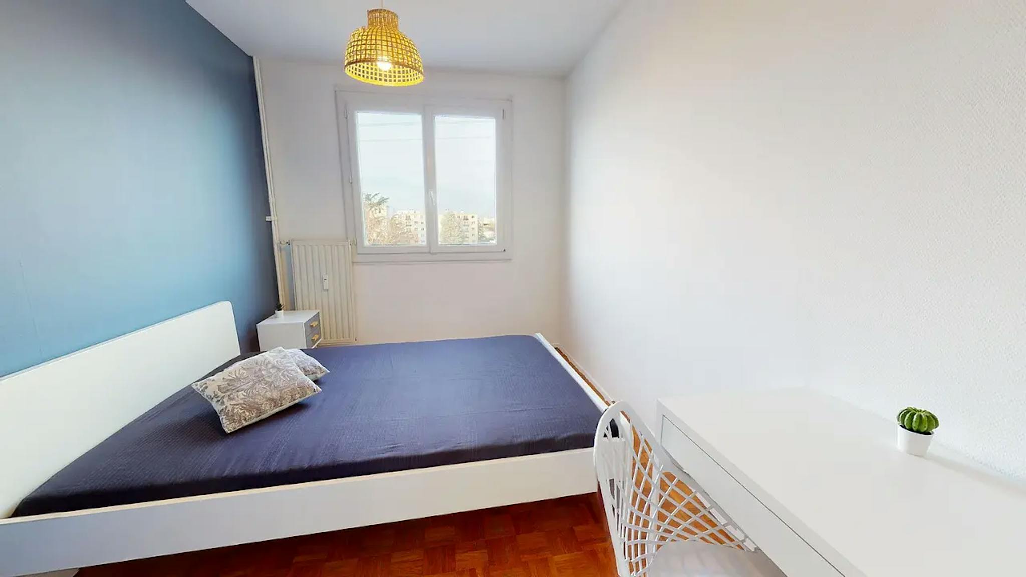 Private Room - Avenue Jules Guesde, Vénissieux - Gallery - 1