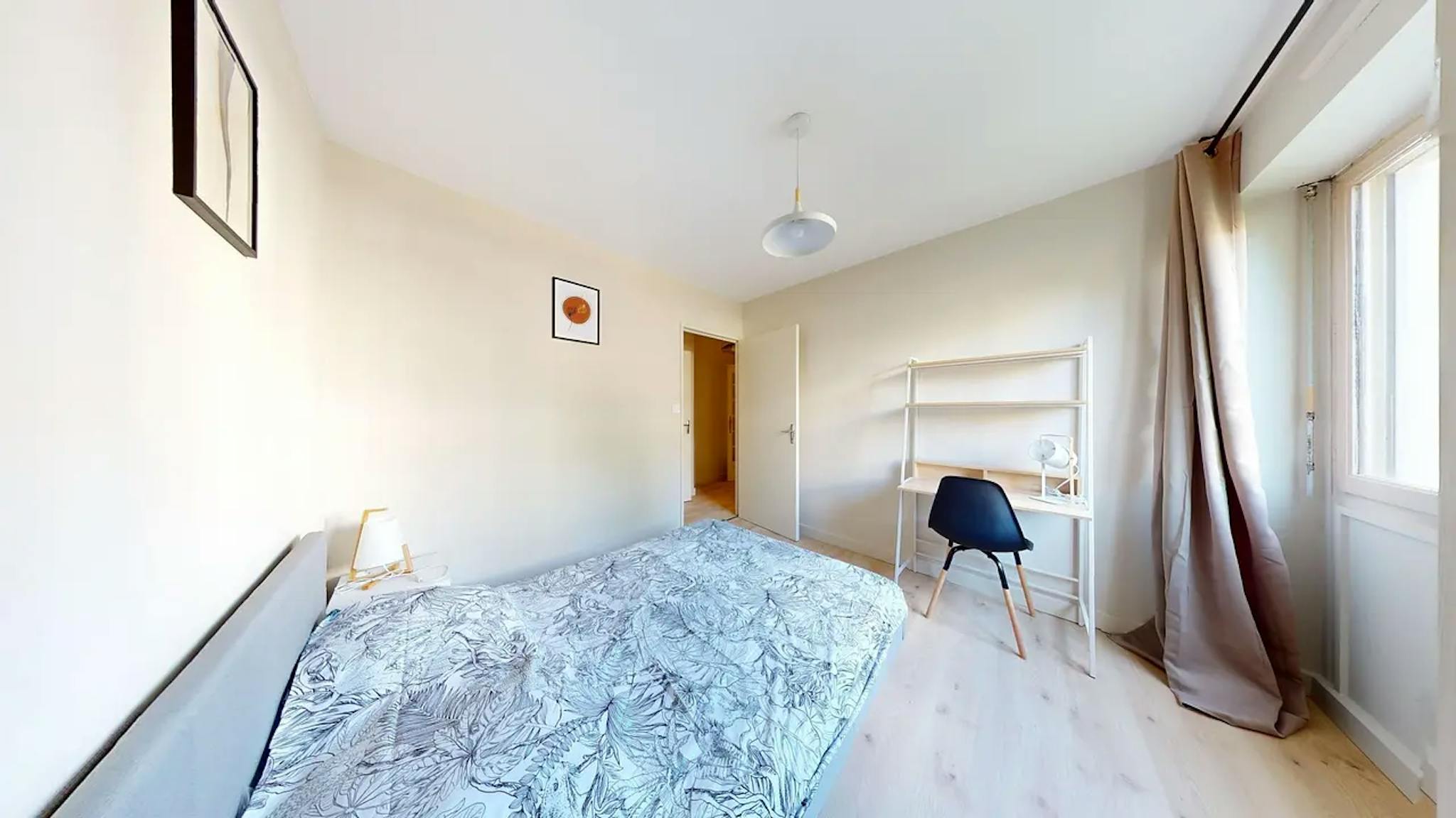 Private Room - Rue des Banchais, Angers - Gallery - 1