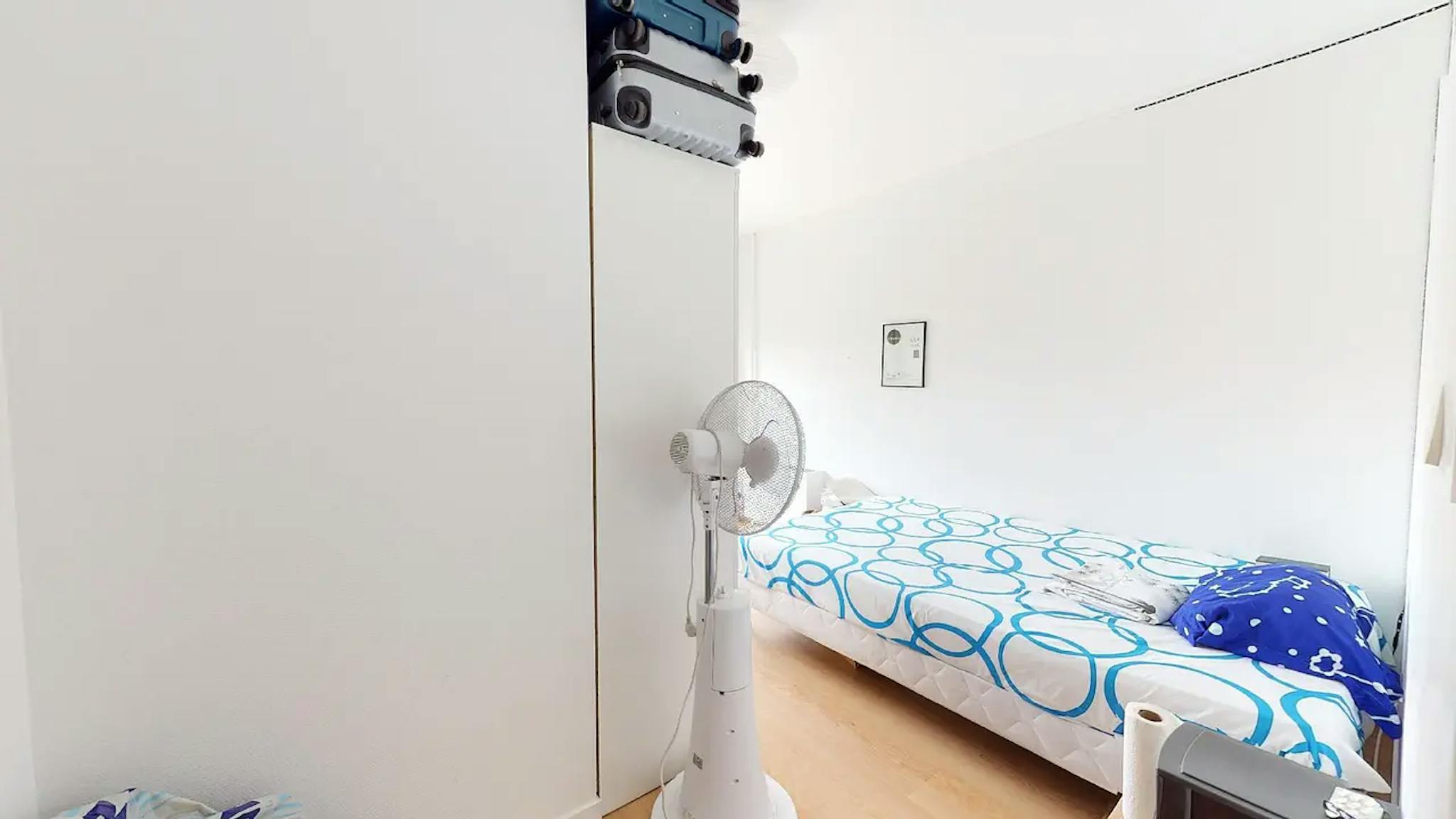 Private Room - 2