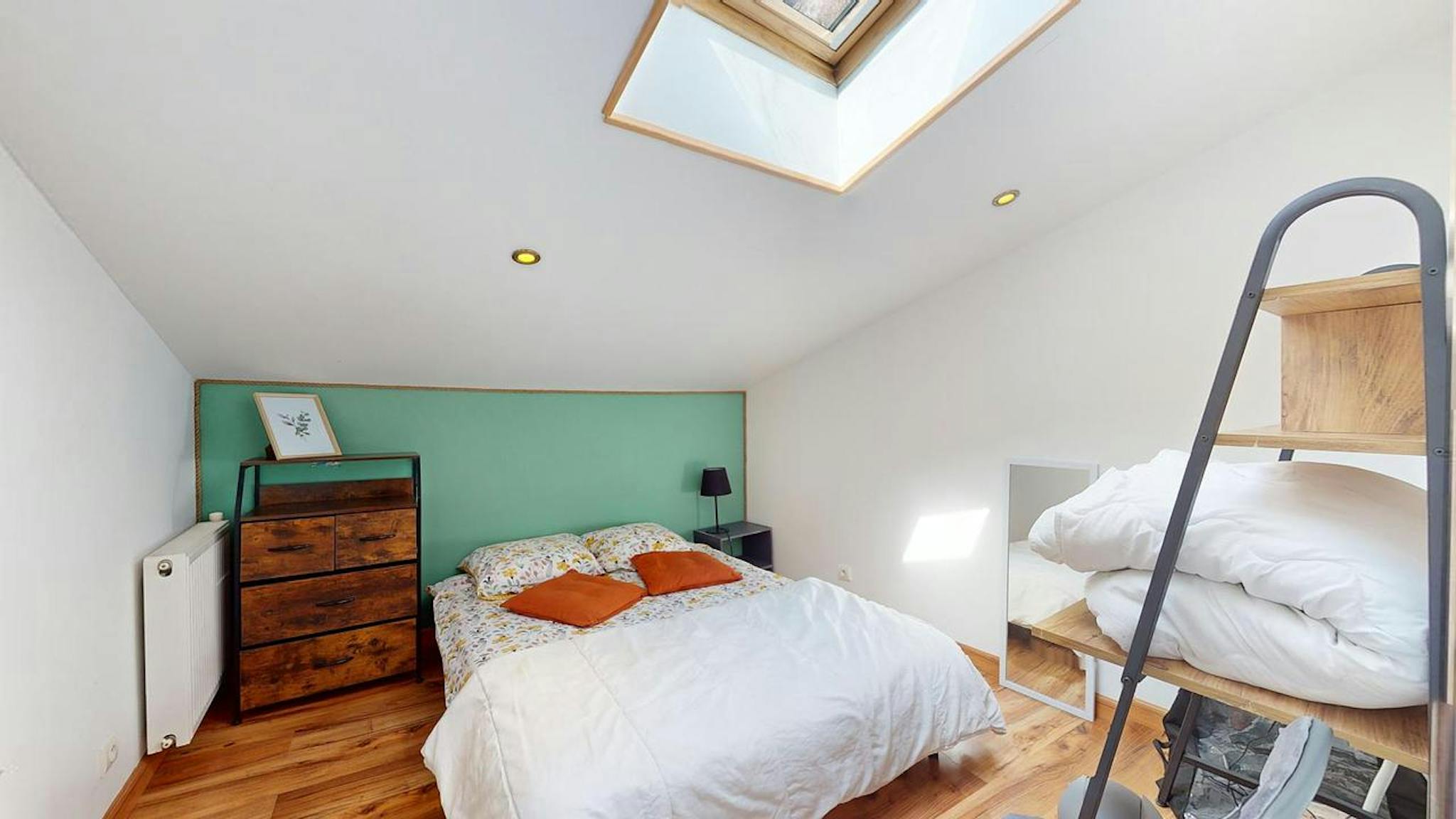 Private Room - Rue de la Tourgarnier, Angoulême - Gallery - 3