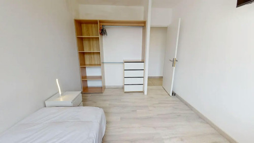 Cours Docteur Long, Lyon - Gallery - 8