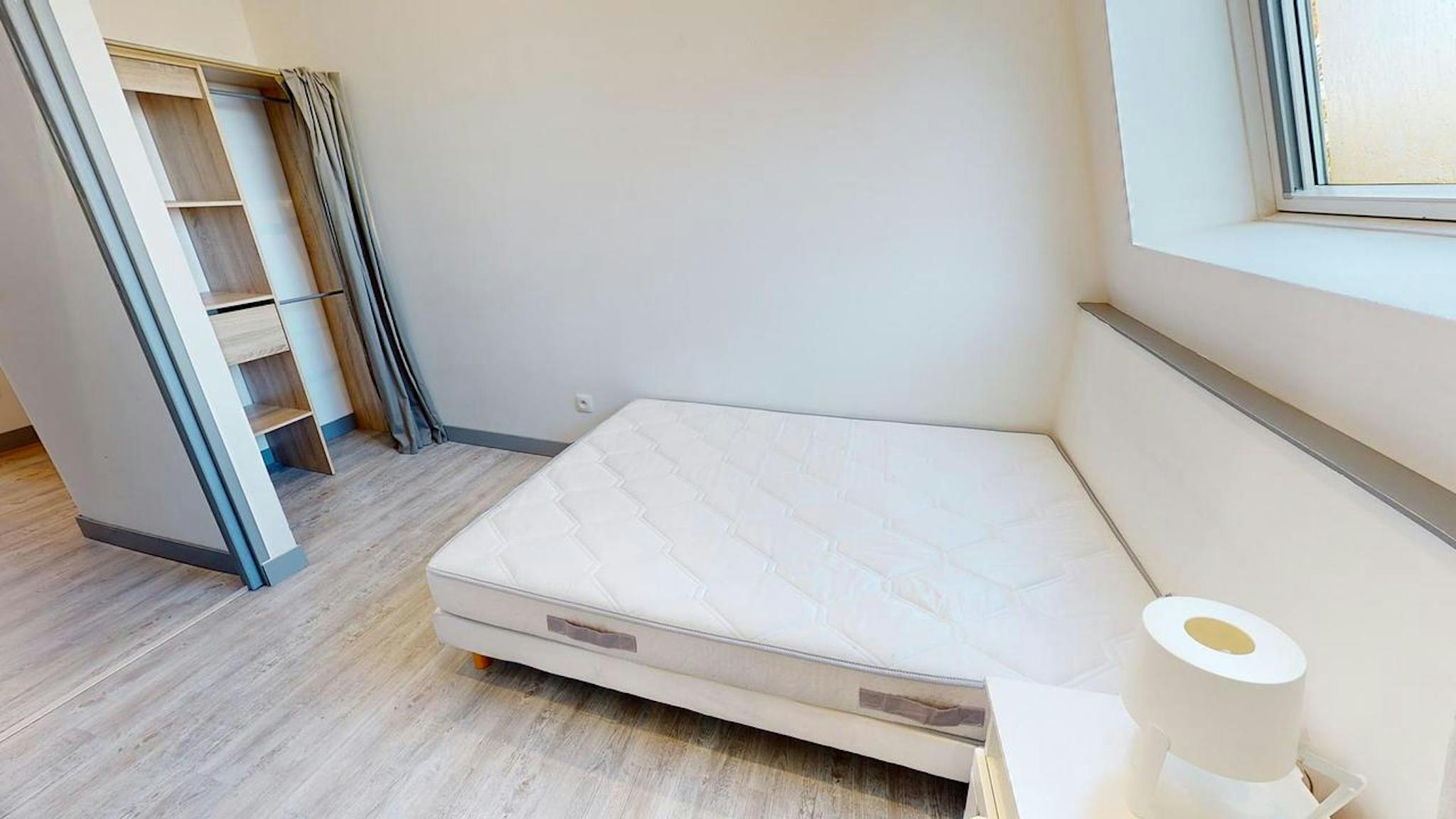 Private Room - Rue Alexandre Ribot, Tourcoing - Gallery - 2