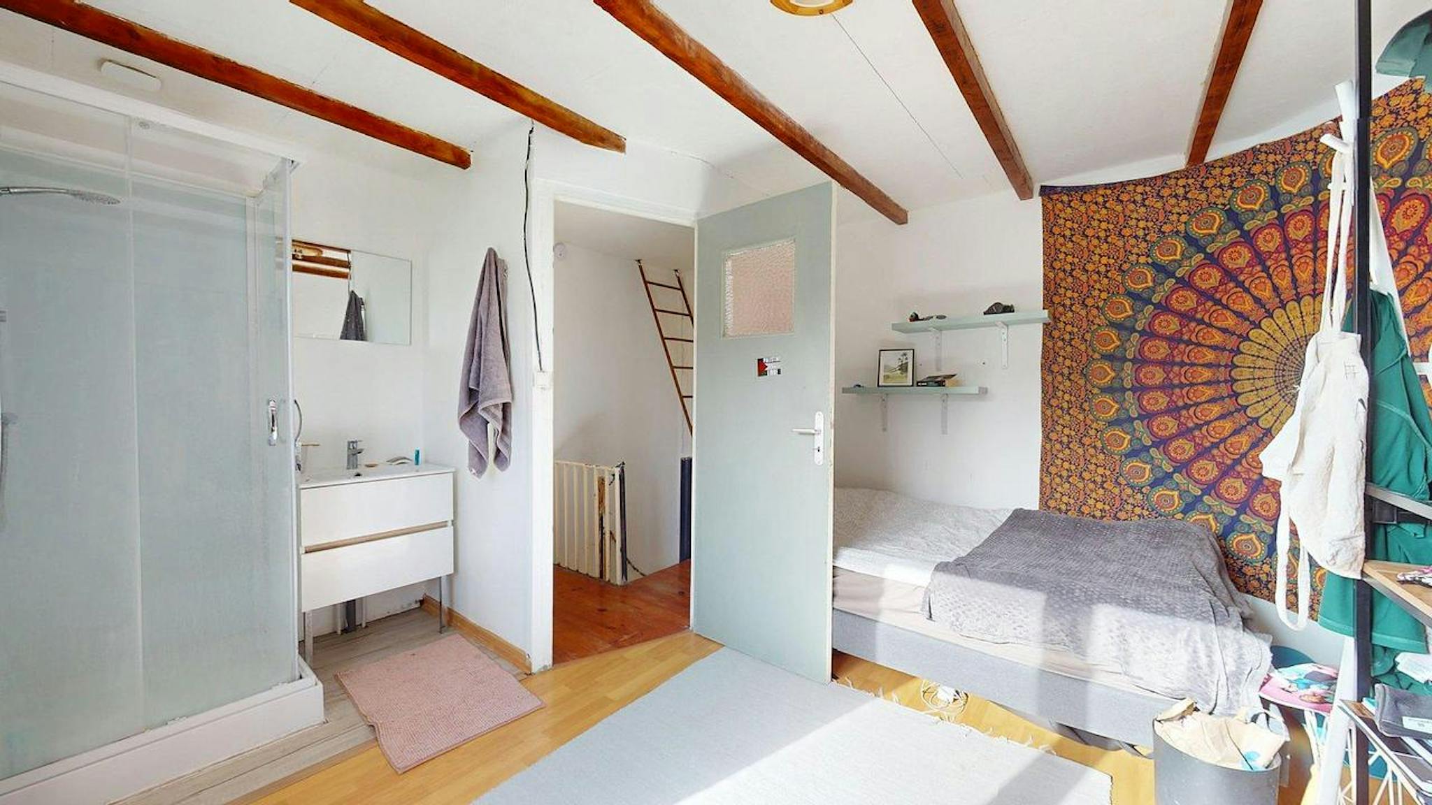  Private Room  -  Rue de l'Épinette, Loos  - Gallery -  1