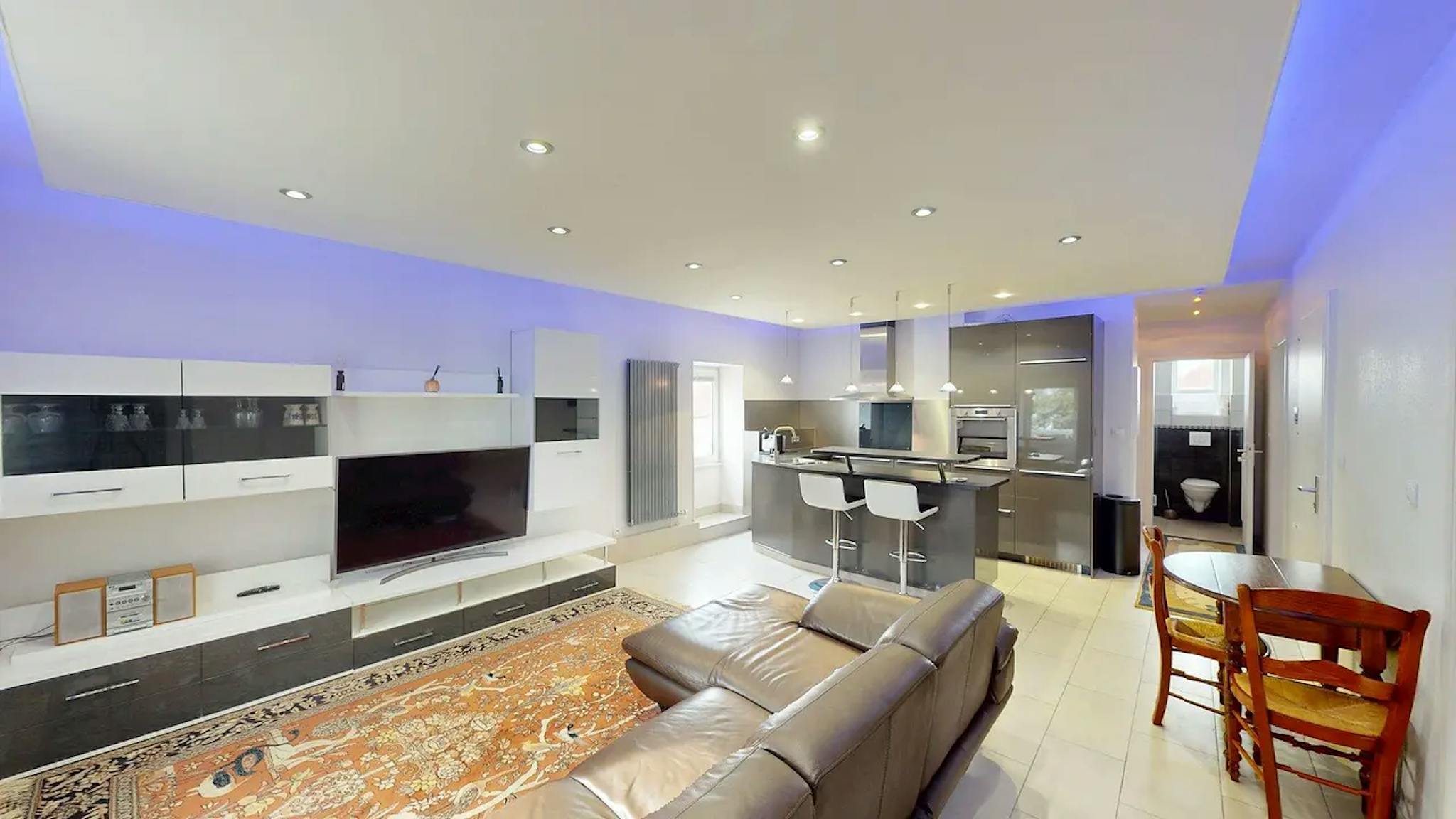 Entire Place - Rue d'Agen, Colmar - Gallery - 2