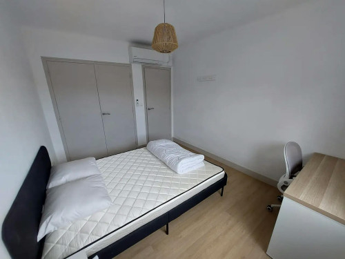 Rue Josias Paut, Nîmes