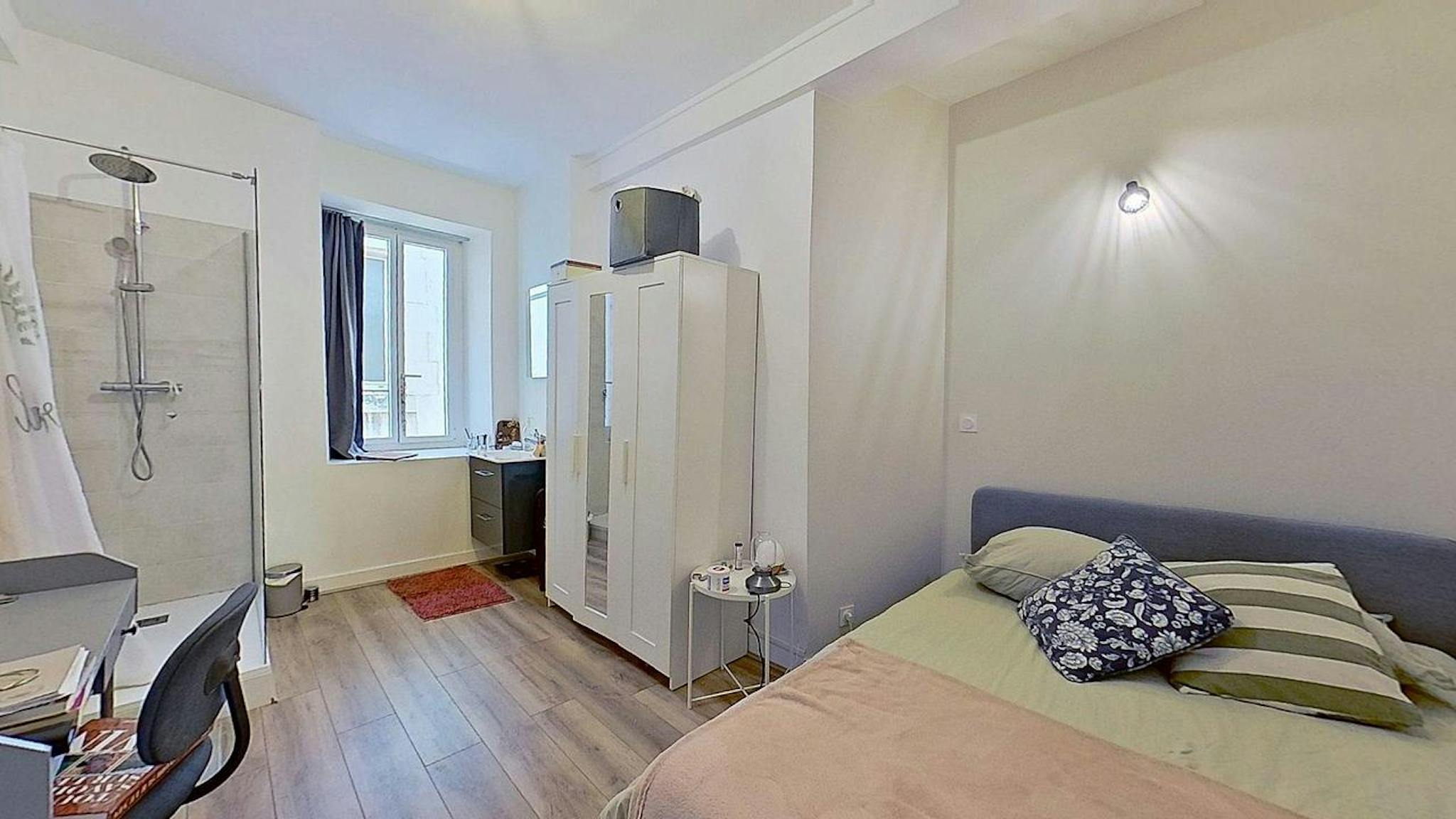 Private Room - Rue Saunière, Valence - Gallery - 3
