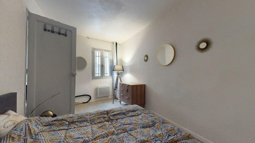 Rue Henri IV, Nîmes